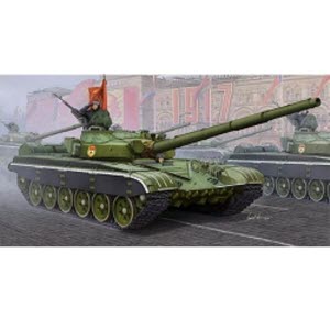 135 Russian T-72B MBT.jpg